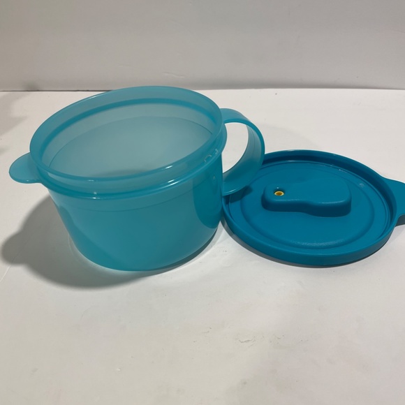 Tupperware Dining Crystal Wave Tupperware Soup Mug With Lid Teal